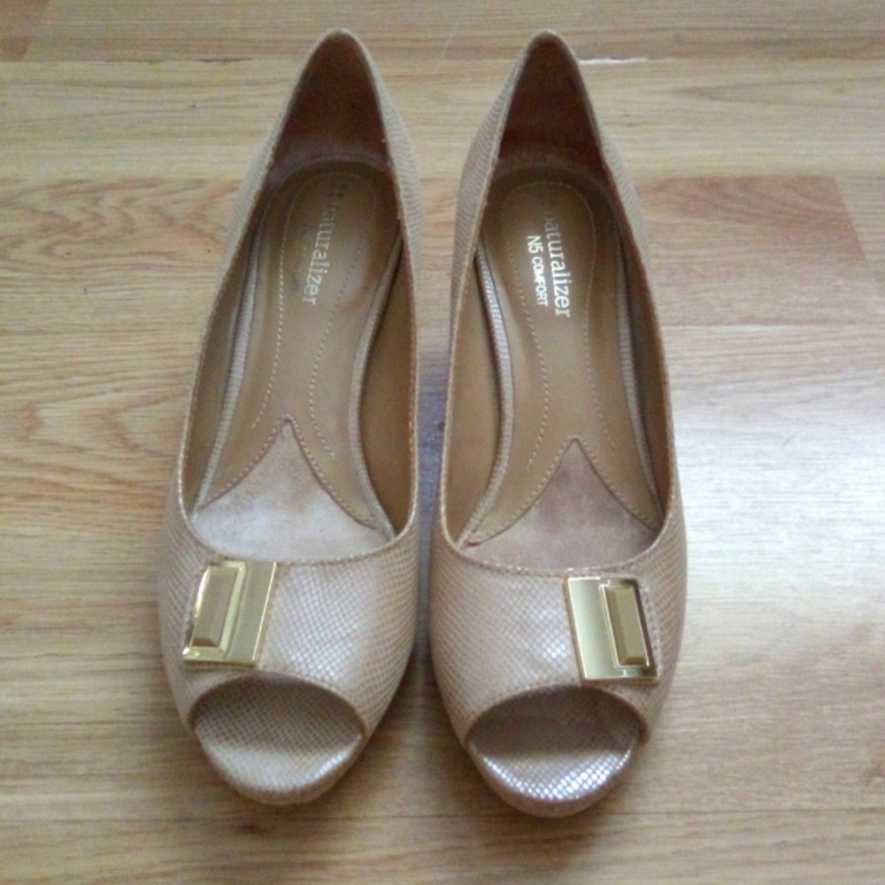 Naturaluzer shoes